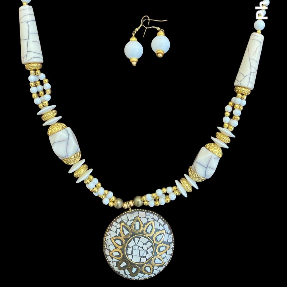 Elegant handmade white beads and gold statement necklace with earrings set!